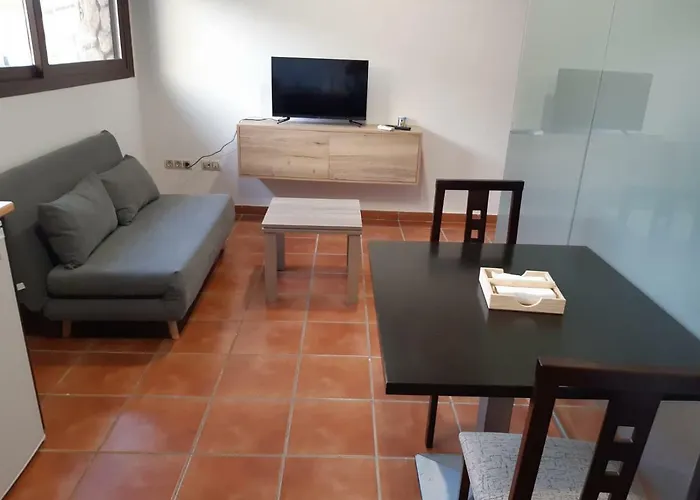 Fuente Arriba Poyales Del Hoyo