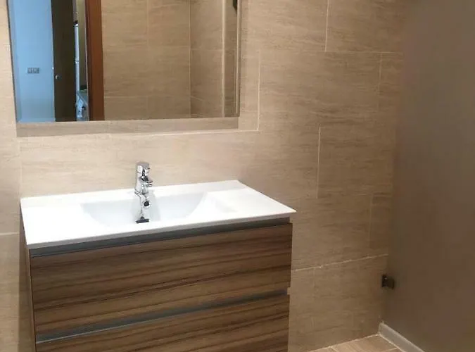 Fuente Arriba Poyales Del Hoyo